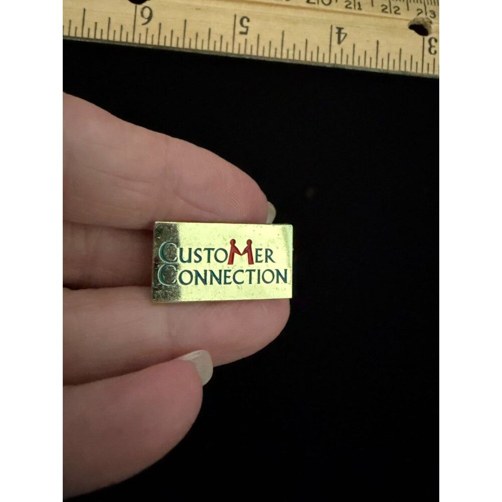 vtg customer connection promotional gold tone metal lapel pin